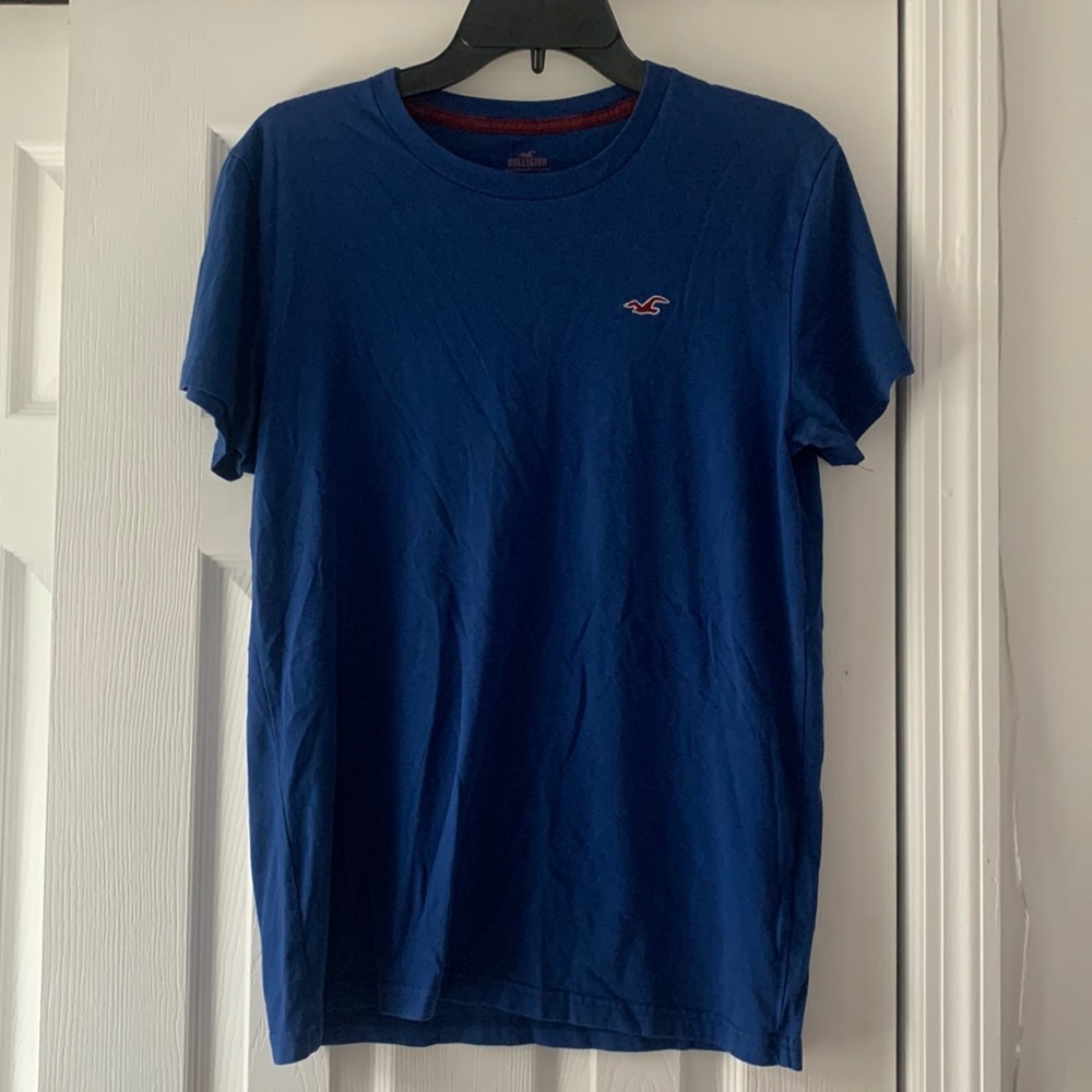 Hollister tee shirt size small